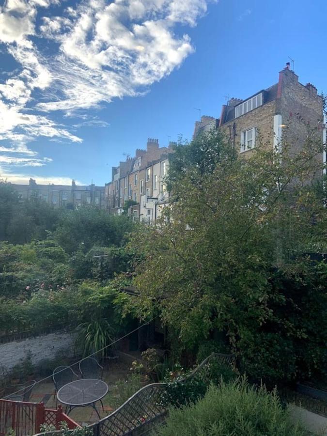 Lovely Spacious 1-Bedroom Flat In Tufnell Park Close To Central Londres Exterior foto